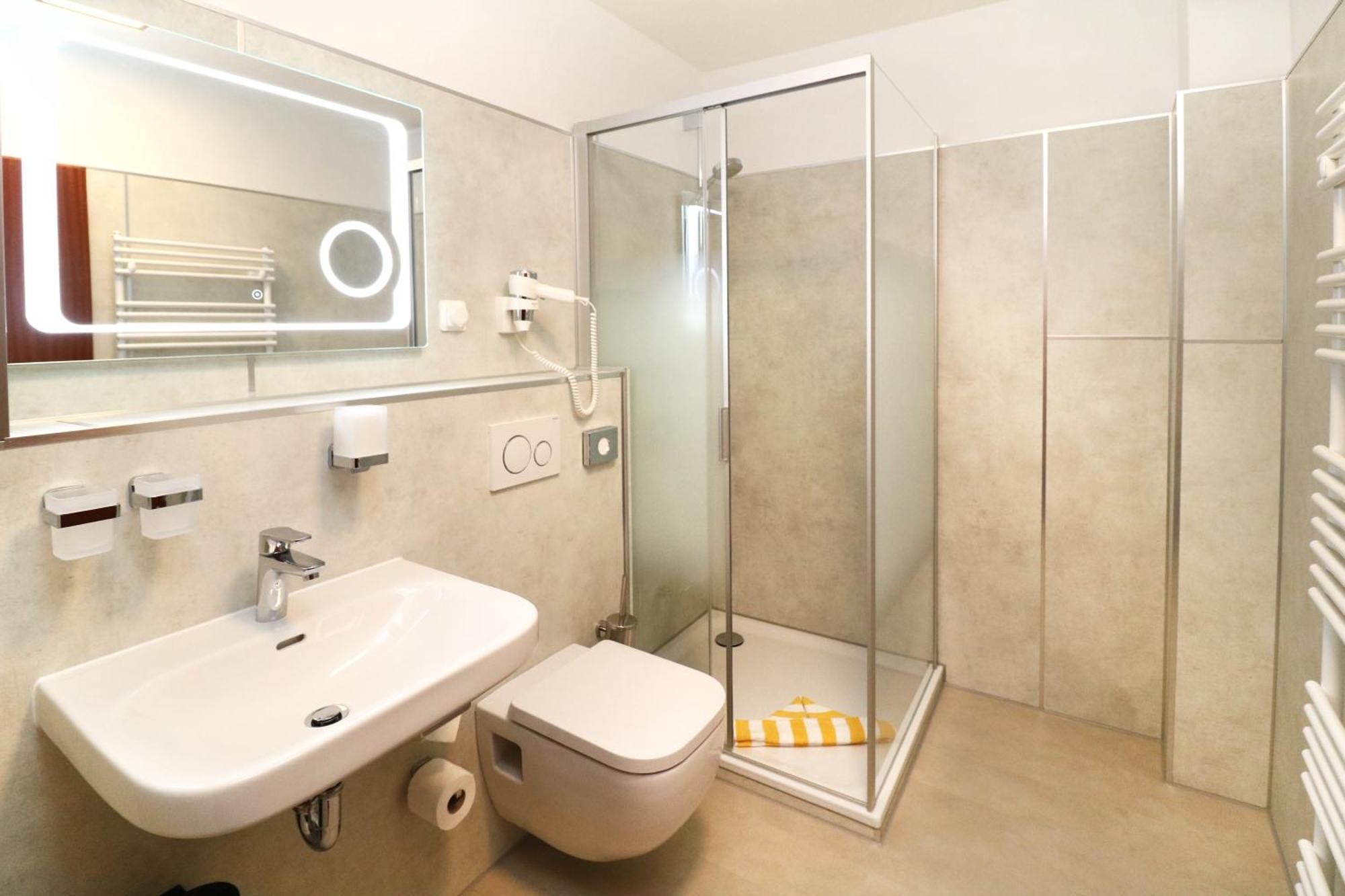 Hotel Pension Kirschstein Wolgast Dış mekan fotoğraf