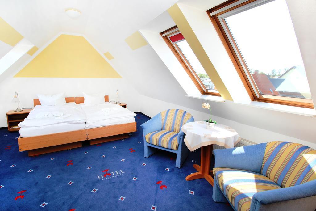 Hotel Pension Kirschstein Wolgast Dış mekan fotoğraf