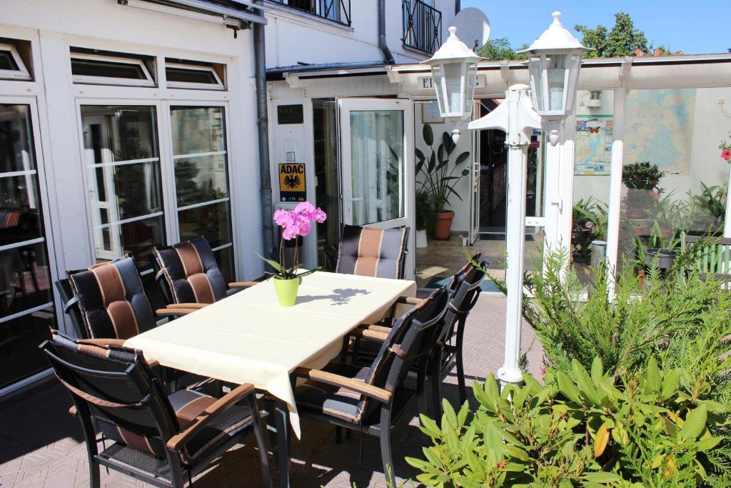 Hotel Pension Kirschstein Wolgast Dış mekan fotoğraf
